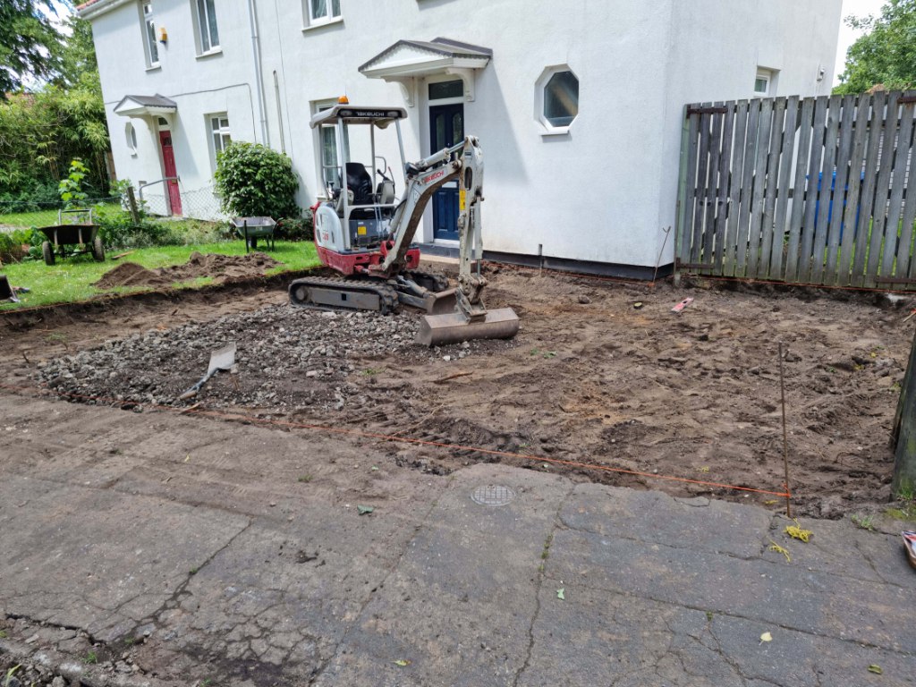 This is a photo of a dig out being carried out by Milton Driveways in preparation for a block paving driveway